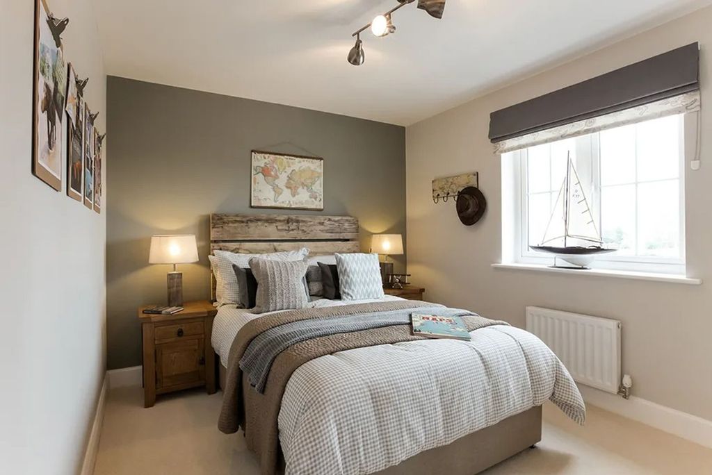 Property photo 3 of 8