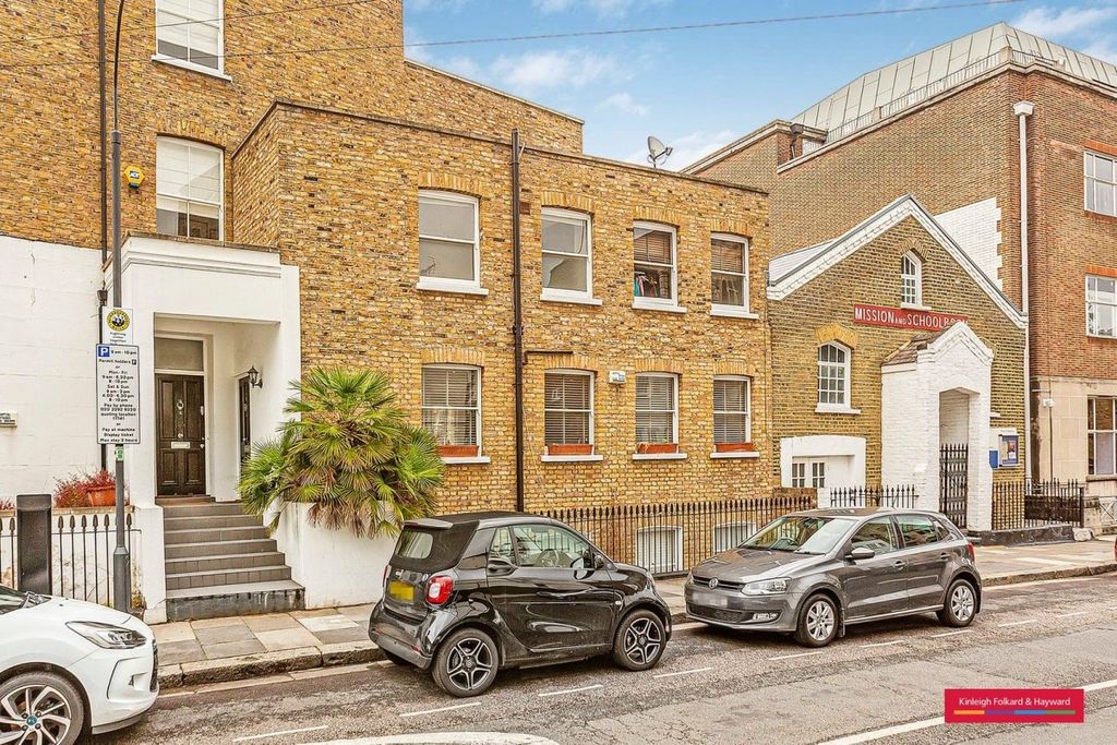 Property photo 2 of 15 18