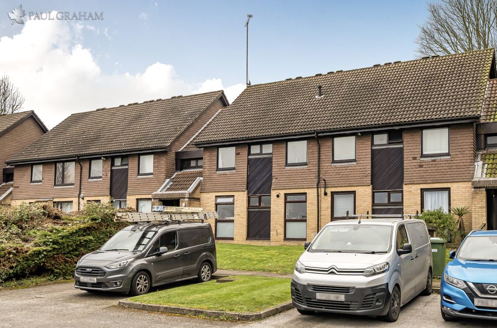 Property photo 1 of 16 F63c7c55-Cb67-4c6c-B258-26A8B93E38Ed