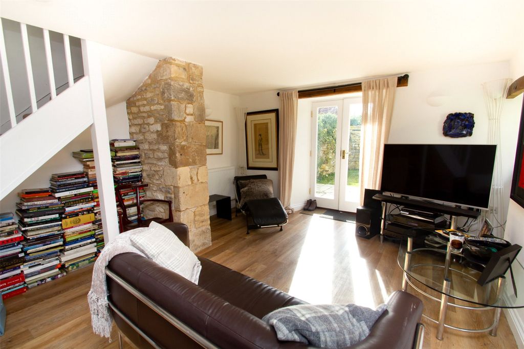 Property photo 3 of 8 Living Room