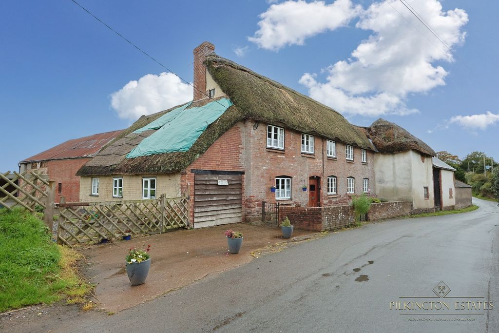 Property photo 2 of 36 4602242