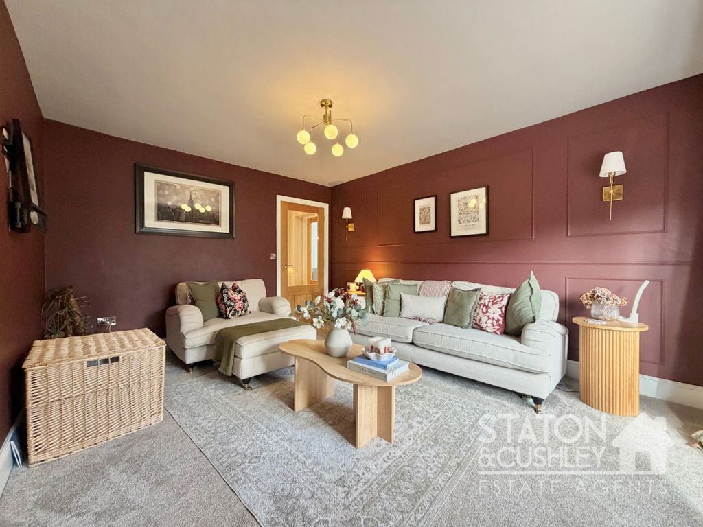 Property photo 3 of 36