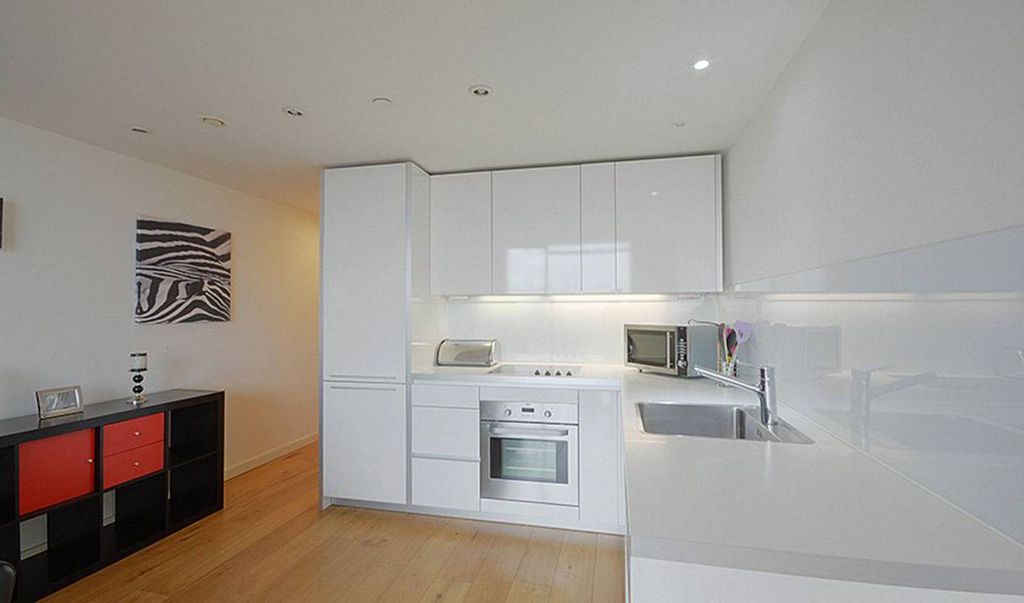Property photo 2 of 4