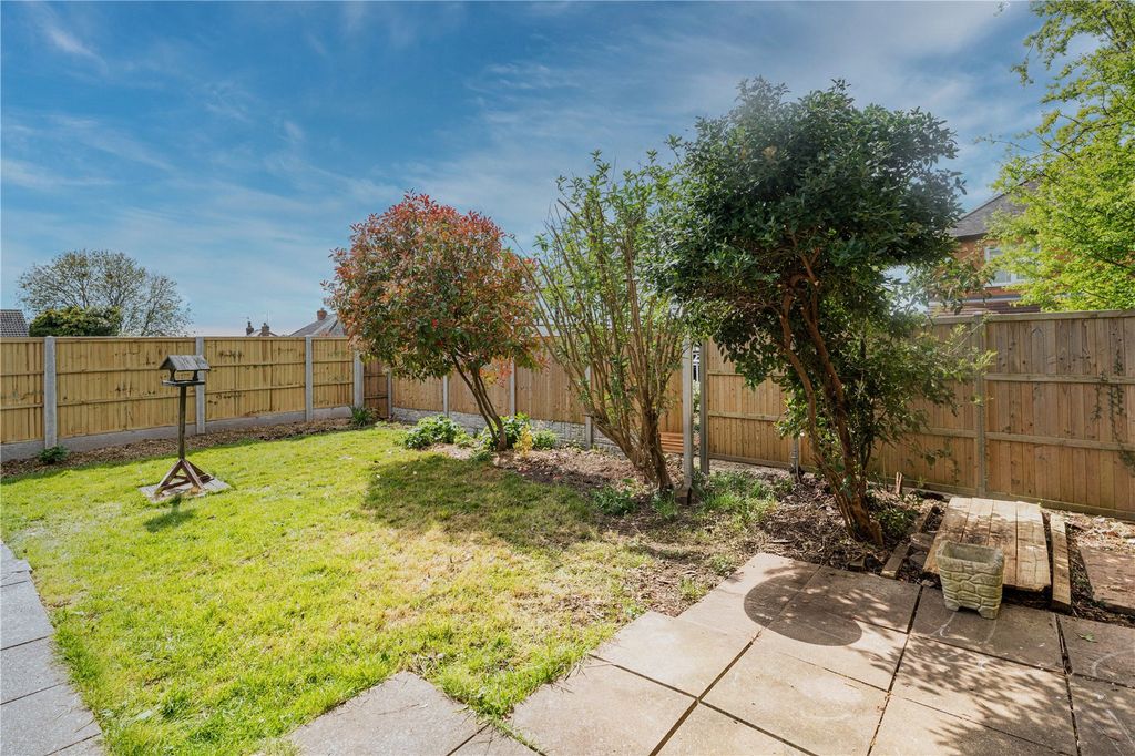 Property photo 2 of 20 Picture No. 04
