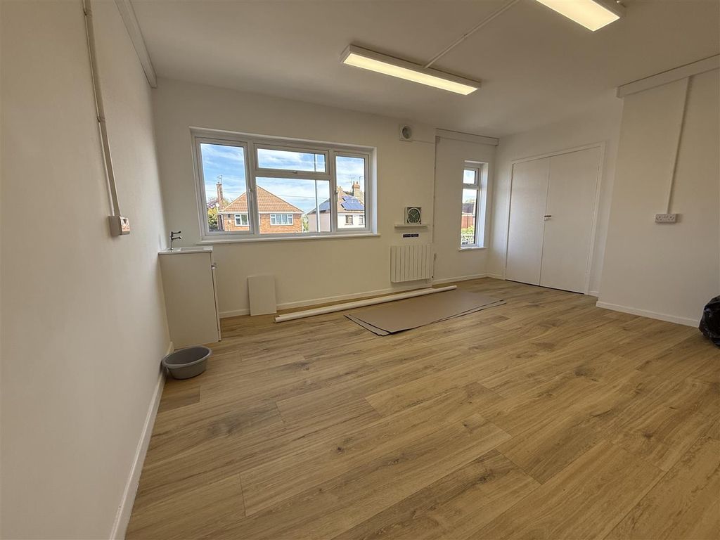 Property photo 1 of 8 Img_2884.Jpeg