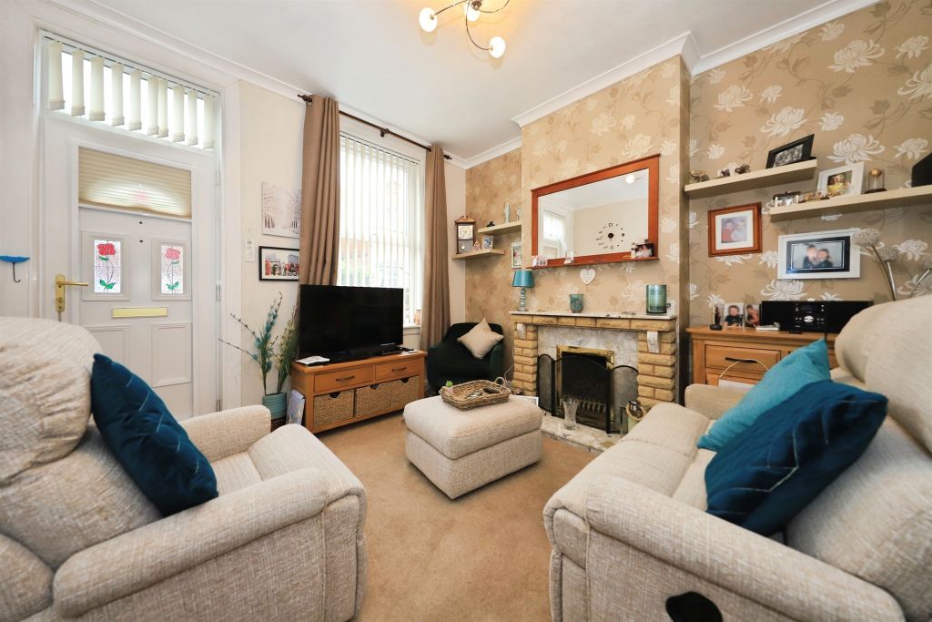 Property photo 3 of 16
