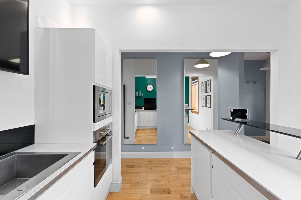 Additional image 9 of 2 bed maisonette for sale162 South Mid Street, Bathgate, West Lothian EH48