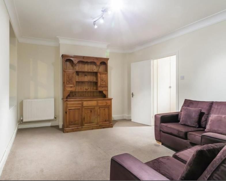 Property photo 1 of 5 Lounge.Png