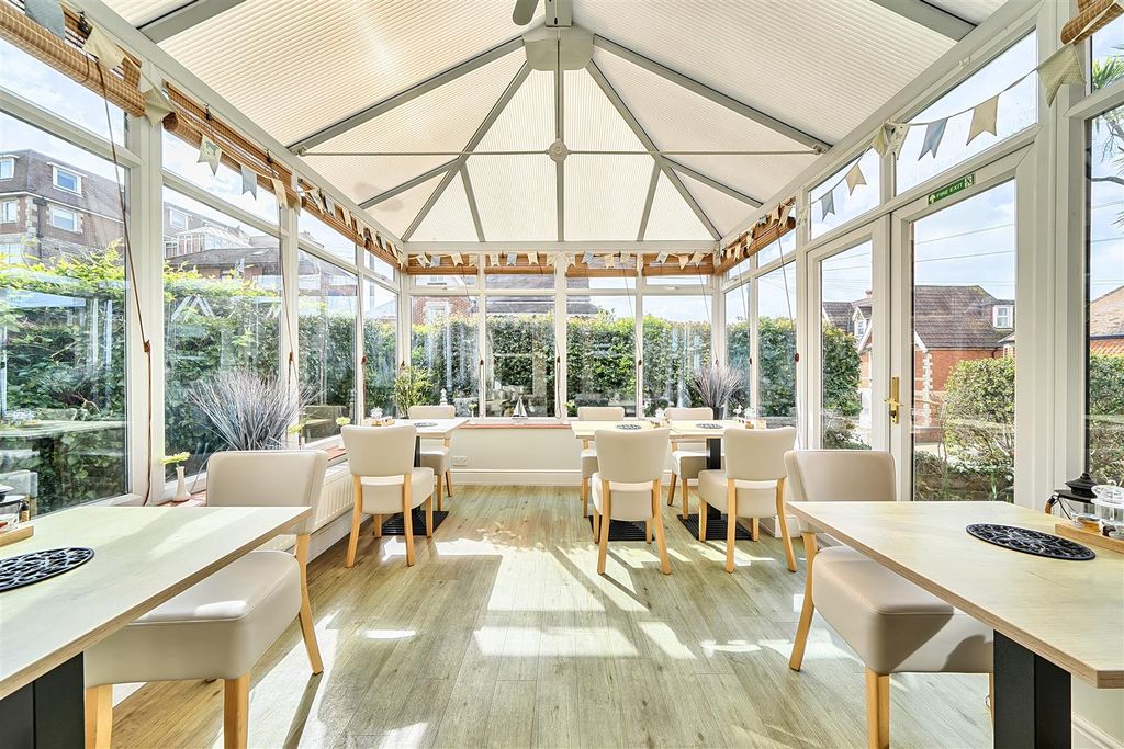 Property photo 3 of 27 1433570-5-69Ca7058E864B.Jpg