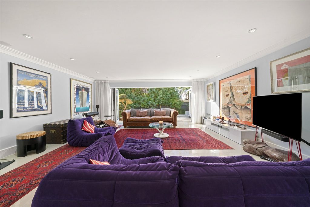 Property photo 2 of 22 Picture No. 23