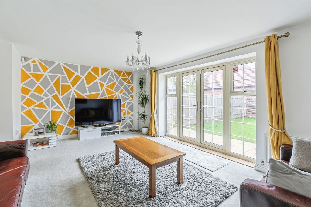 Property photo 3 of 15