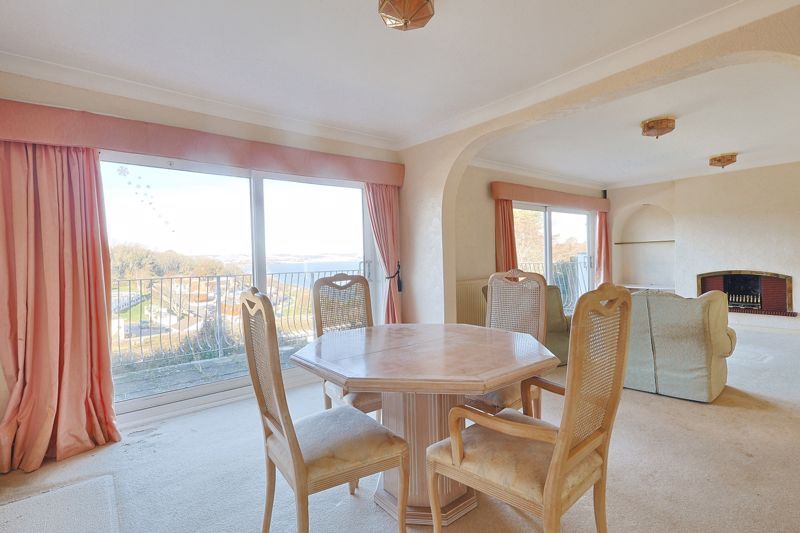 Property photo 3 of 15 Photo 5