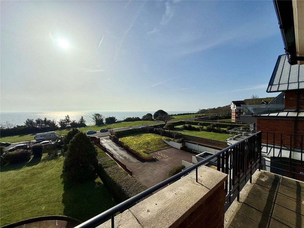 Additional image 18 of 4 bed flat for saleKepplestone, Staveley Road, Meads, Eastbourne BN20