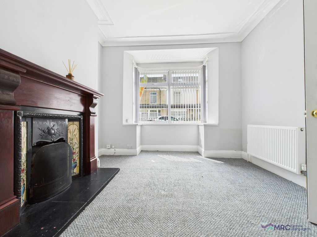 Property photo 2 of 12 Gallery