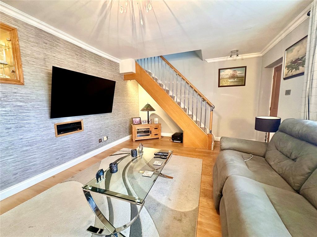 Property photo 3 of 22 Picture No. 21