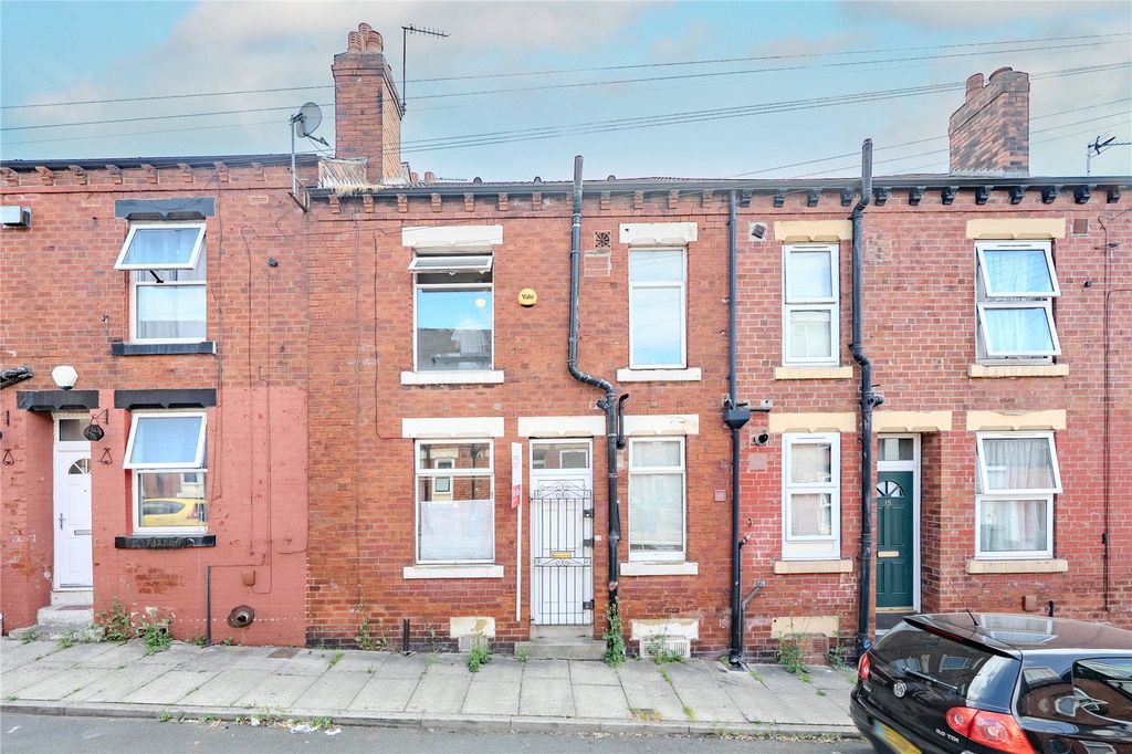 Property photo 2 of 9 Picture No. 29