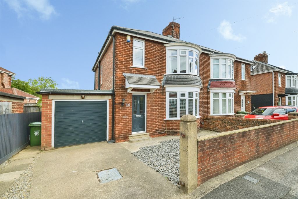 Property photo 1 of 16
