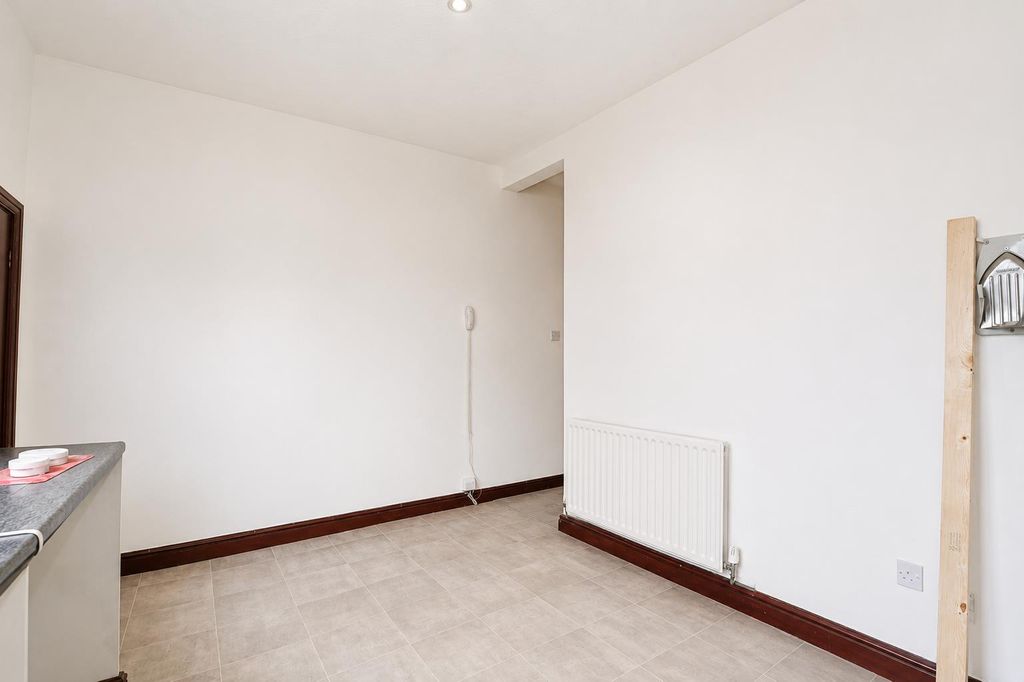 Property photo 1 of 11 (1).Png