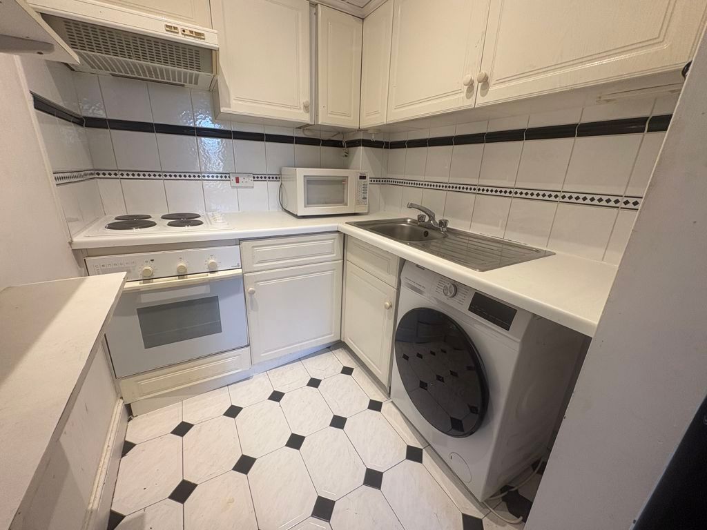 Property photo 3 of 5 Photo 2