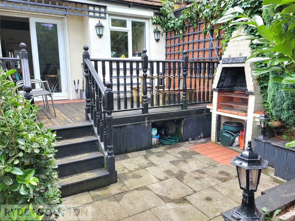 Property photo 2 of 17 Picture No. 02