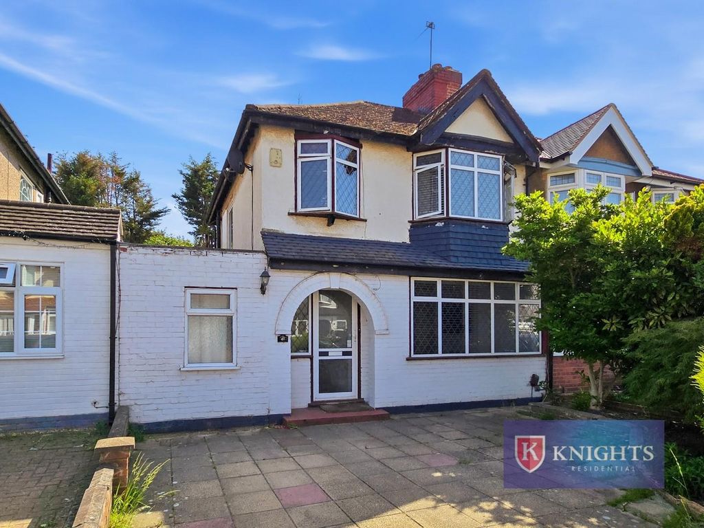 Property photo 1 of 17
