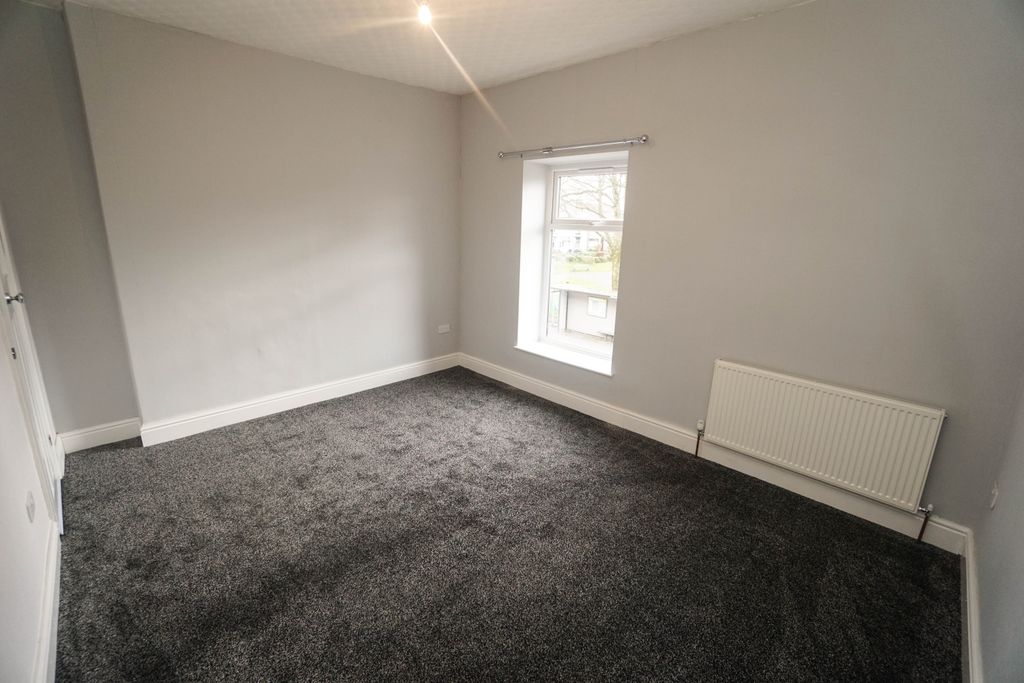 Property photo 3 of 13 Photo 3