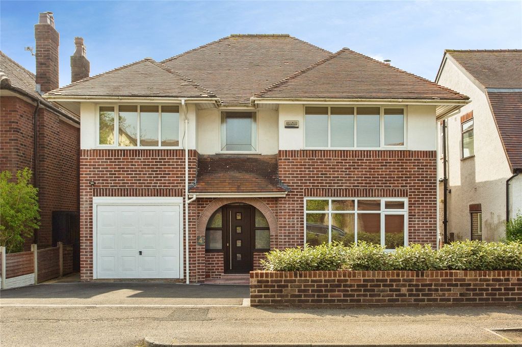 Property photo 1 of 19 Picture No. 08