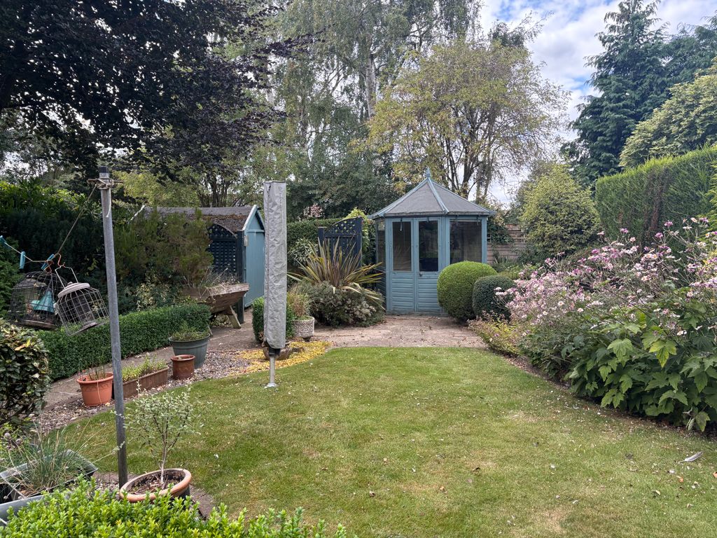 Property photo 3 of 21