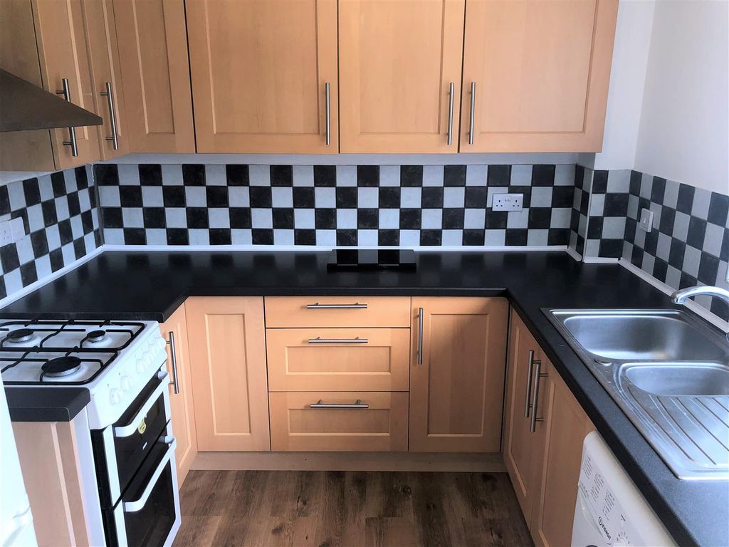 Property photo 2 of 15 New Jul 2019 (1).Jpg