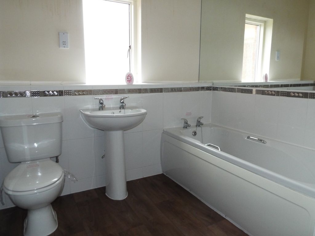 Property photo 3 of 5