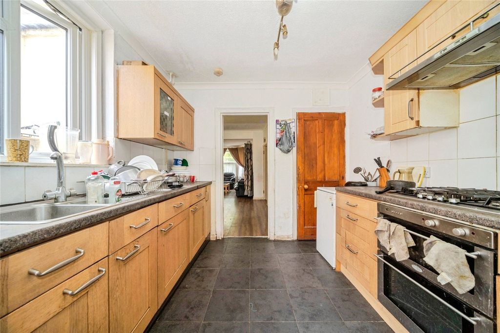 Property photo 3 of 19 Picture No. 20