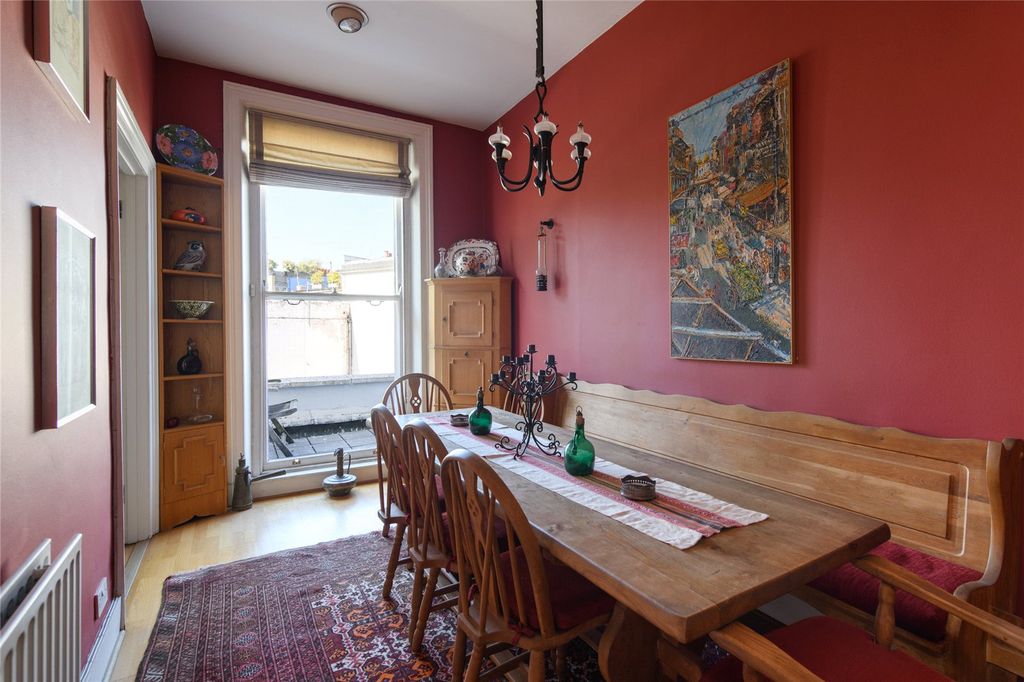 Property photo 3 of 15 Picture No. 04