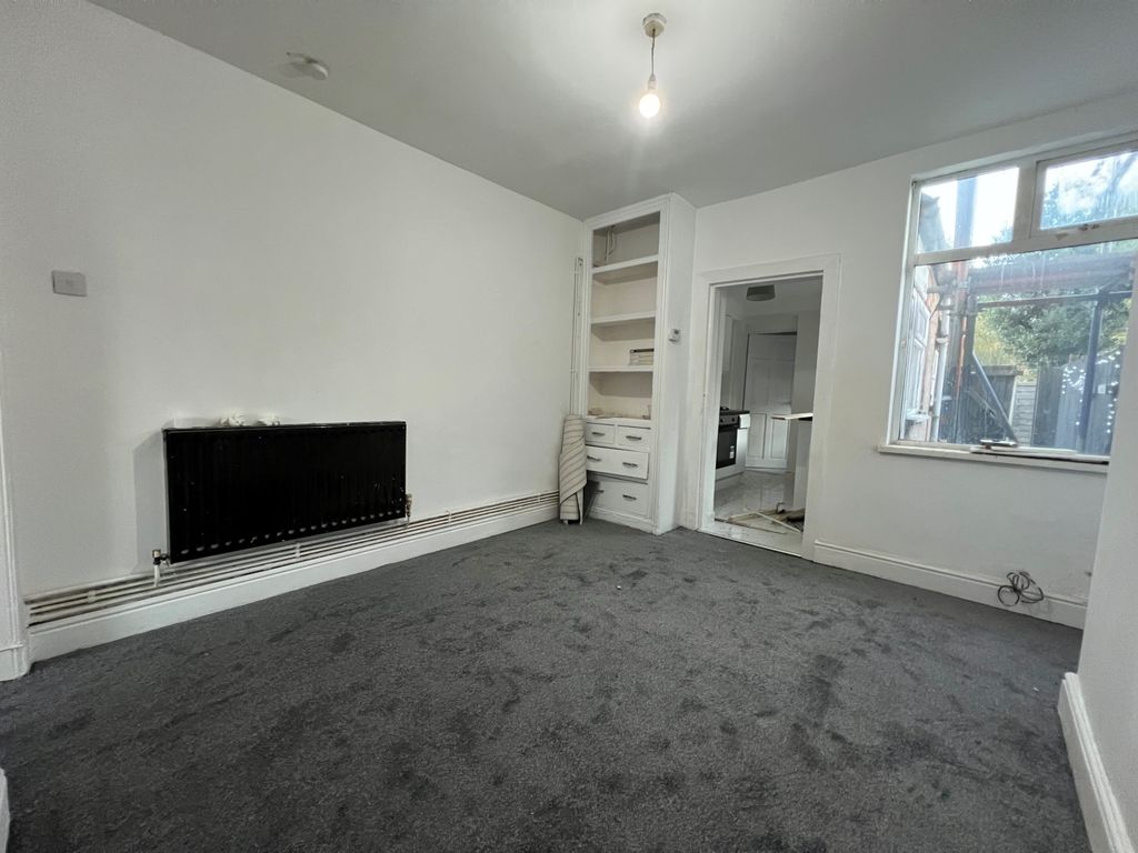 Property photo 3 of 5 Reception Room2