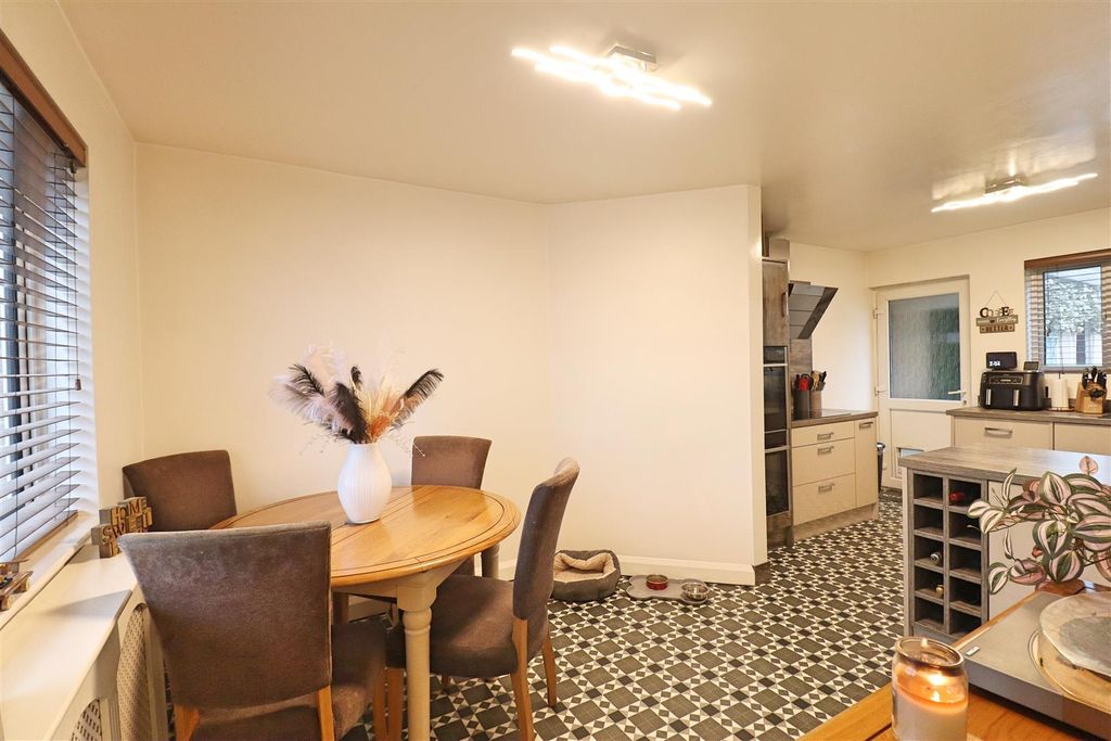 Property photo 3 of 15 Img_3112.Jpg