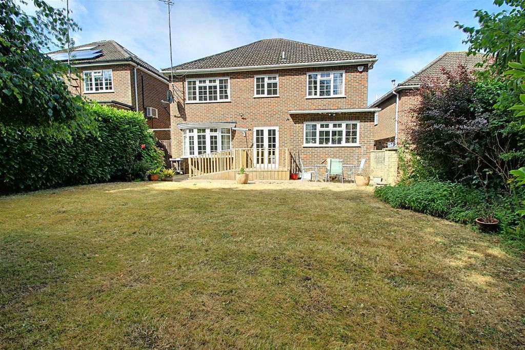 Property photo 1 of 22 Rear.Jpg