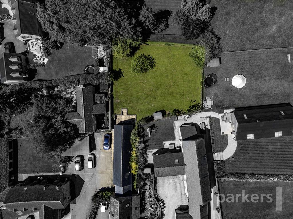 Property photo 2 of 23 Picture No. 51