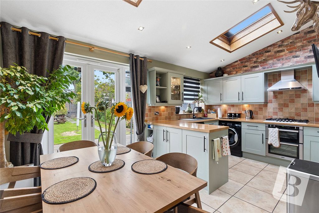 Property photo 3 of 15 Kitchen/Diner