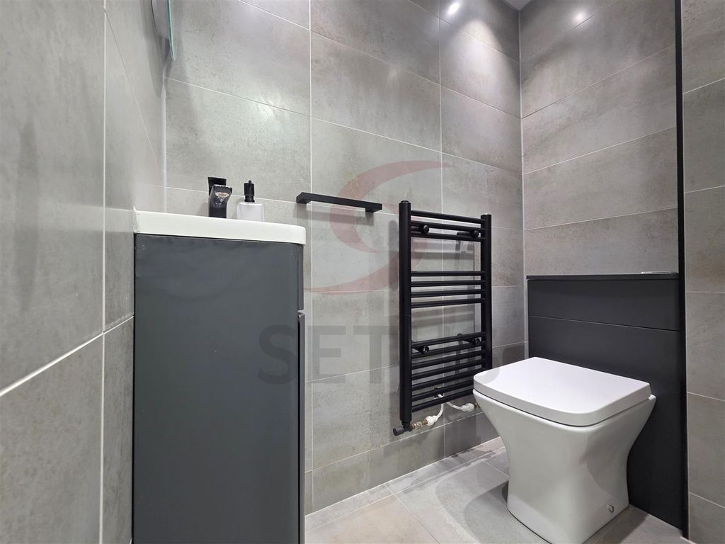 Property photo 3 of 16 Downstairs W.C.
