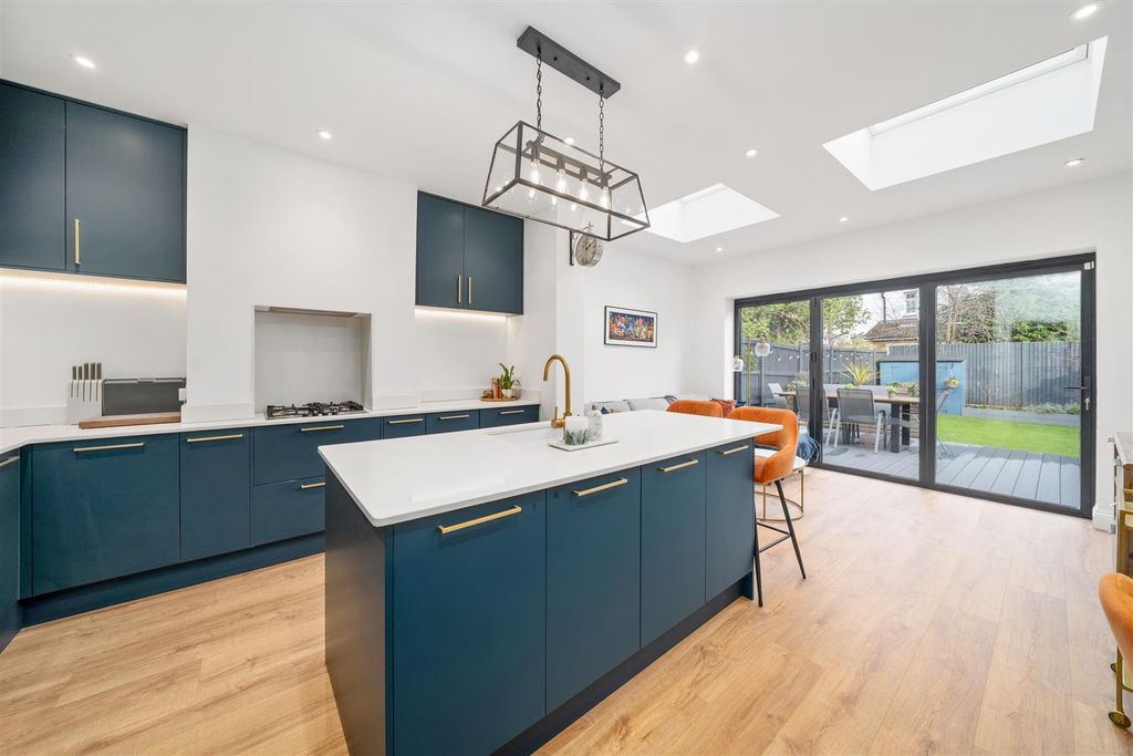 Property photo 1 of 14 Kitchen