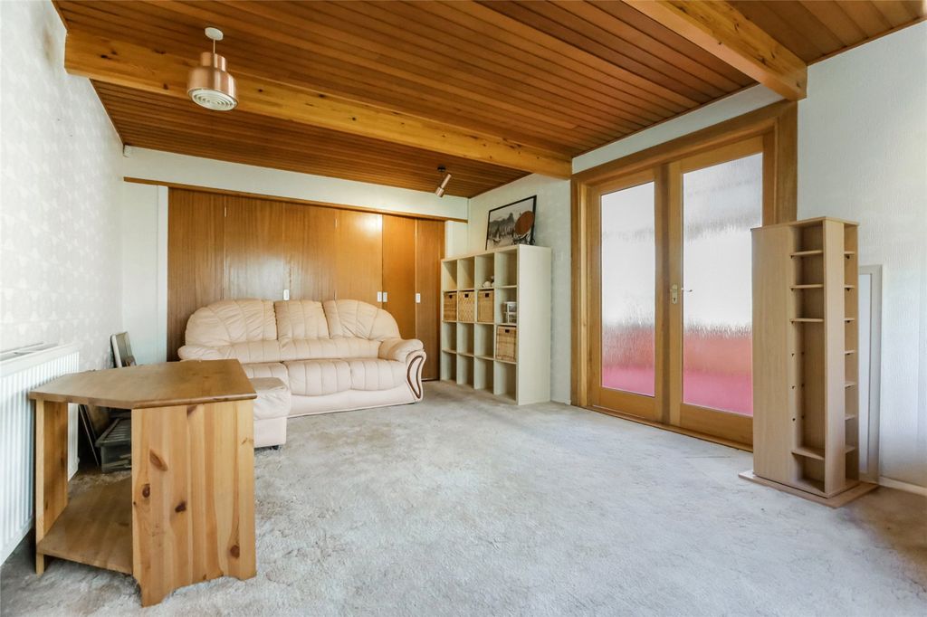 Property photo 2 of 20 Picture No. 04