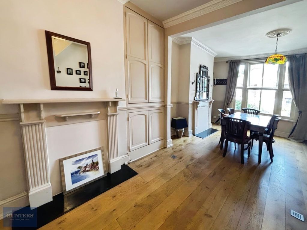Property photo 2 of 15 Lounge Dining Room 1