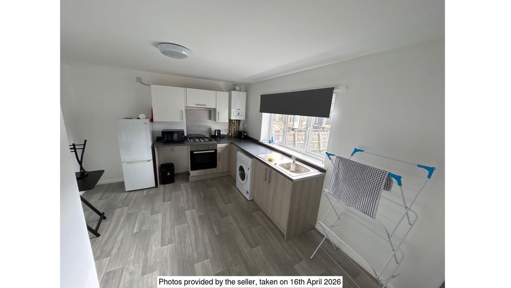 Property photo 2 of 14 Apartments 1-6, Newstead Heath, Halifax - 7 -.Jpg