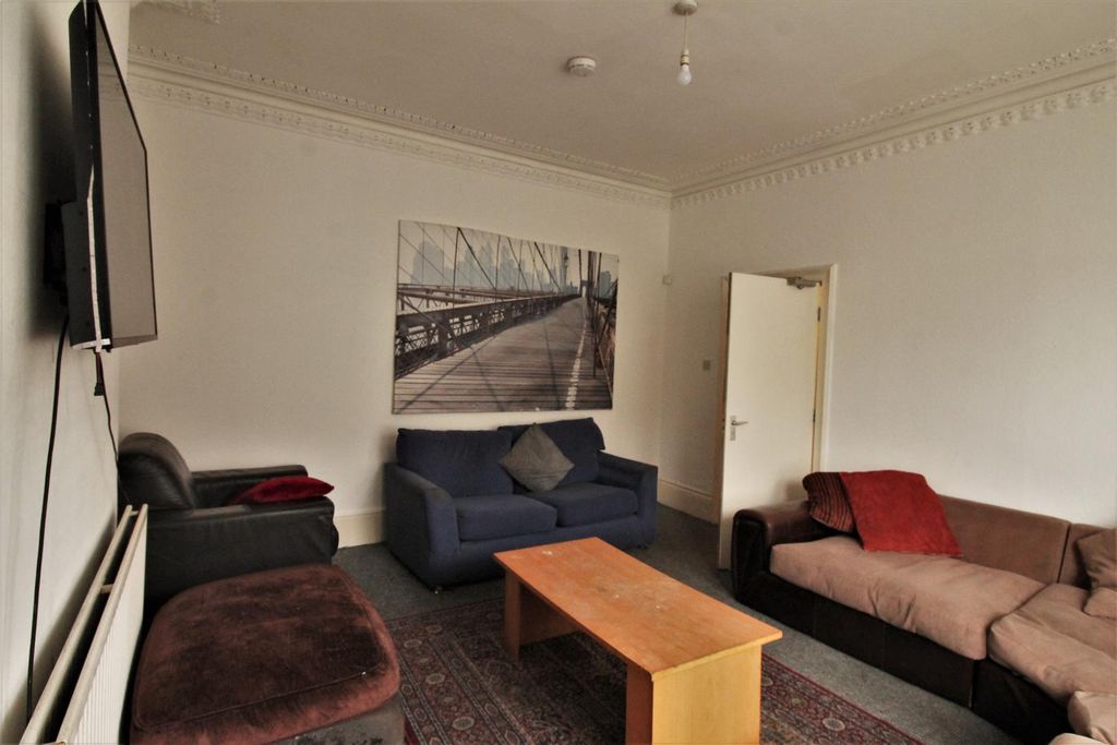 Property photo 3 of 8 Img_1760.Jpg