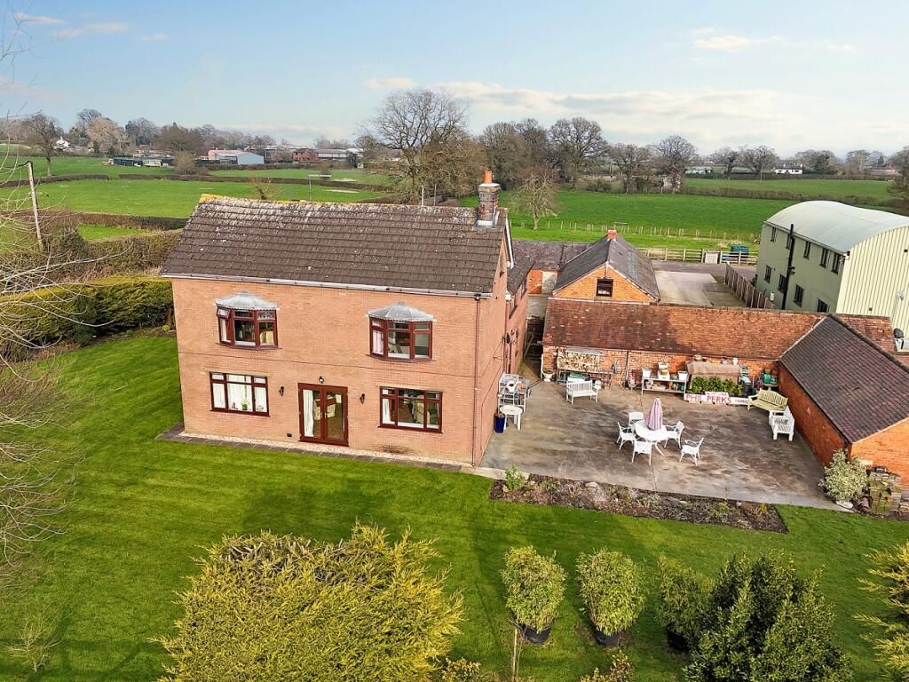 Property photo 2 of 32 Highfields Farm (6).Jpeg