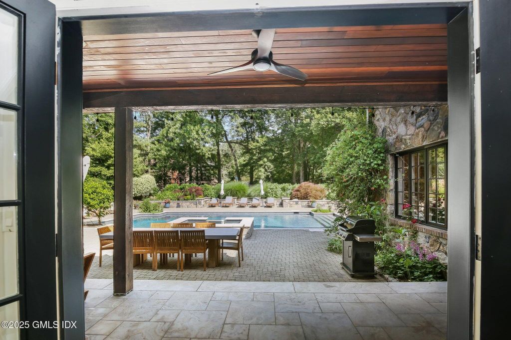 Property photo 2 of 19 <Alttext/>