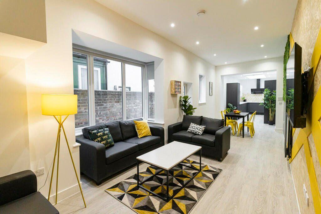 Property photo 2 of 11 Picture No. 04