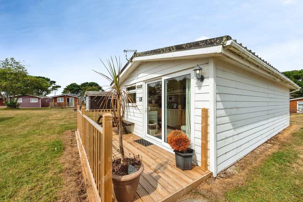 Property photo 3 of 13 Pbox-Img.Jpg