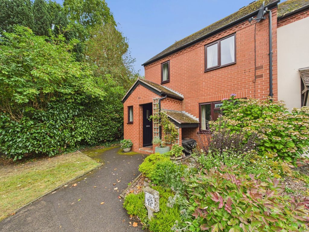 Property photo 1 of 9 Picture No. 11
