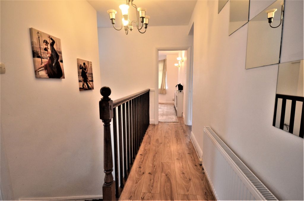 Property photo 2 of 16 Gallery