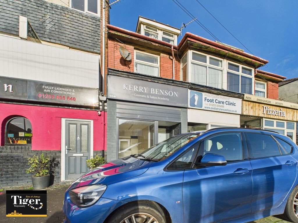 Property photo 1 of 5 Cam02176G0-Pr0752-Still005